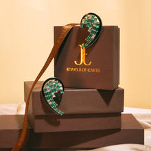 Emerald wave earring